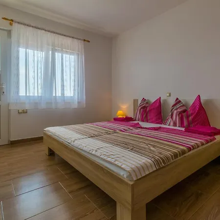 Apartment 5551a *